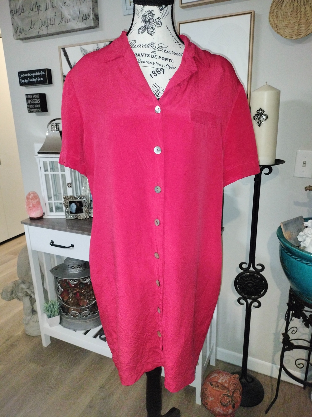 Beautiful Red vintage Jacqueline Ferrar dress (1980s) Button Front